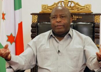 Burundi : Le président Ndayishimiye accuse le Rwanda de préparer une attaque et alerte sur une menace régionale