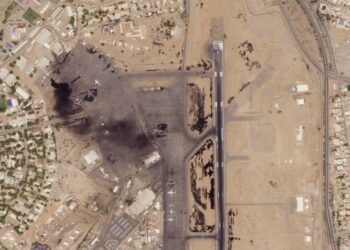 Au Soudan, l&rsquo;armée reprend l&rsquo;aéroport de Khartoum après avoir chassé les paramilitaires