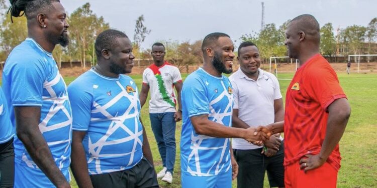 Burkina Faso : Ibrahim Traoré et les légendes du football africain célèbrent l’unité