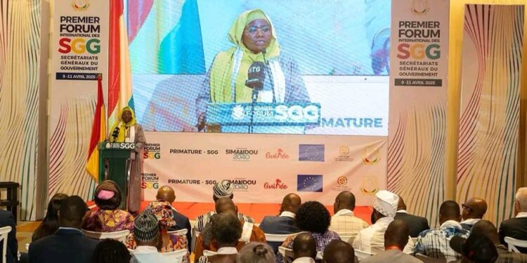 Guinée Conakry : Forum International des SGG, Dr Ramatou Mahamat Houtouin aborde les enjeux de la transition politique au Tchad