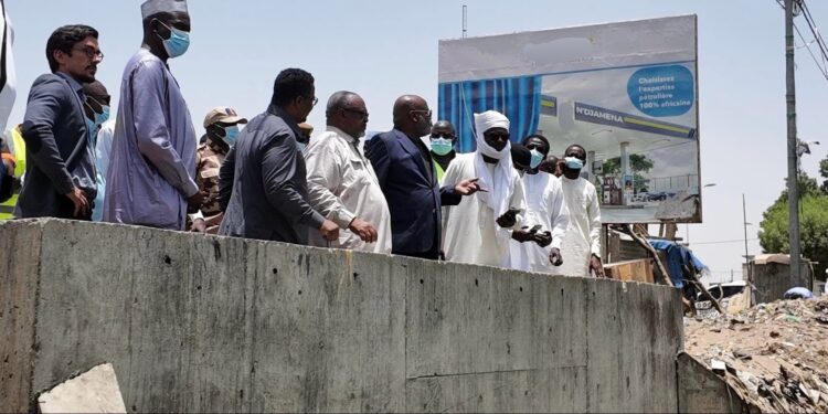 N&rsquo;Djamena : Le ministre de l&rsquo;Aménagement du territoire en action pour prévenir les inondations