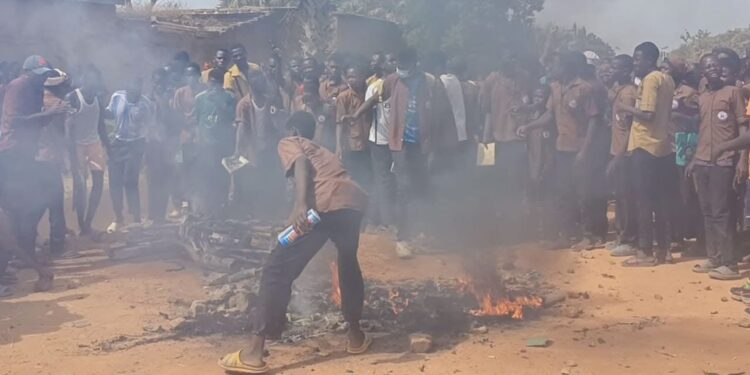 Tchad: Le SET de N’Djamena réclame justice pour les enseignants victimes de violences