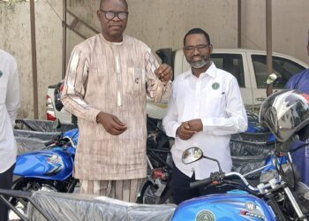 Tchad: APN offre 20 motos pour renforcer la surveillance au Parc national de Zakouma