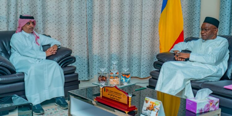 Diplomatie : L&rsquo;Ambassadeur du Qatar au Tchad reçu par le Médiateur de la République