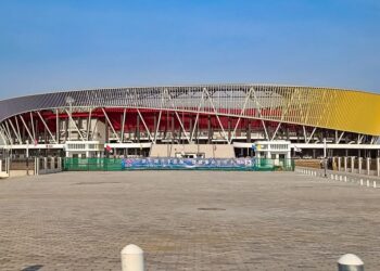Tchad: Quand l’État se donne en spectacle, l’inauguration d’un stade ou la mascarade ministérielle ?