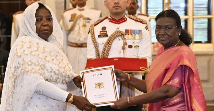 Diplomatie : La nouvelle Ambassadrice du Tchad en Inde présente ses Lettres de créance