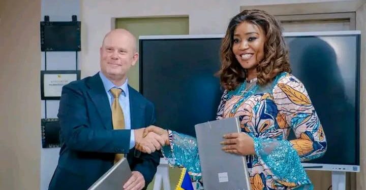 Tchad : Le ministère de l&rsquo;Éducation et la Banque mondiale s&rsquo;engagent pour les filles avec le projet SWEED +