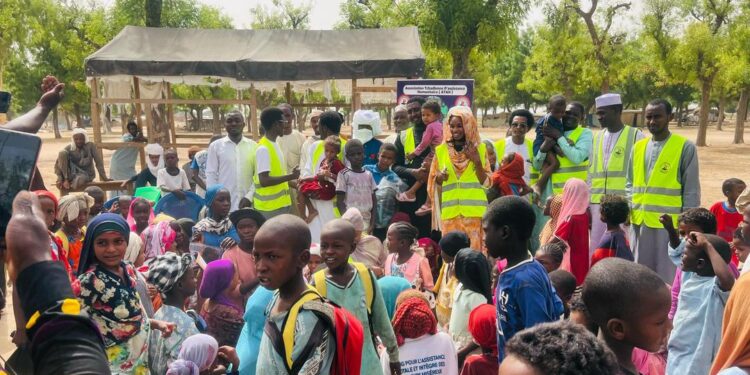 N’Djaména : Remise des bulletins à l’École Nomade de Toukra, l’ATAH soutient les élèves