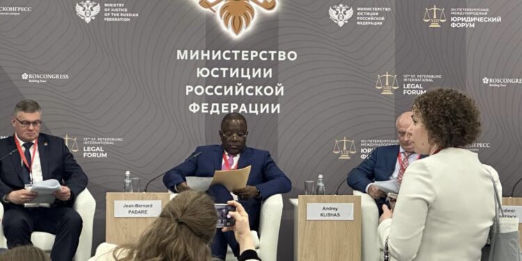 Diplomatie : le Tchad brille au Forum Juridique International de Saint-Pétersbourg