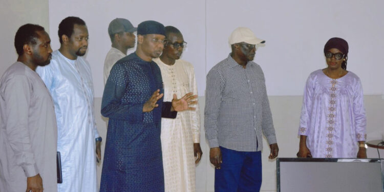 Bongor : Le Ministre Boukar Michel en visite au Centre Communautaire Multimédia de l’ADETIC