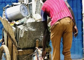 Tchad : Quand les éboueurs de N’Djamena transforment les ordures en source de revenus