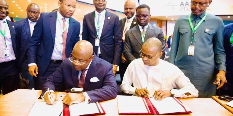 Nigeria : Le ministre d’État, ministre des Finances signe un accord majeur avec Afreximbank à Abuja