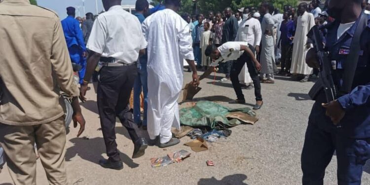 Tchad: Un motocycliste tué par un camion à la rue de 40 mètres, près d’Ecobank à N’Djamena.