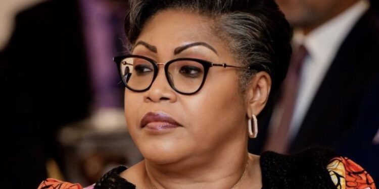 RDC : Judith Suminwa dit non à un marché de gré à gré de 4,8 millions $ à la CNSSAP