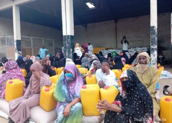 Tchad : Le ministère de l&rsquo;Action sociale offre des kits alimentaires à 500 veuves.