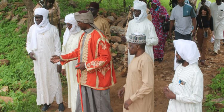 Sila : Une visite guidée sur les traces des ancêtres, symbole d’unité et de mémoire collective
