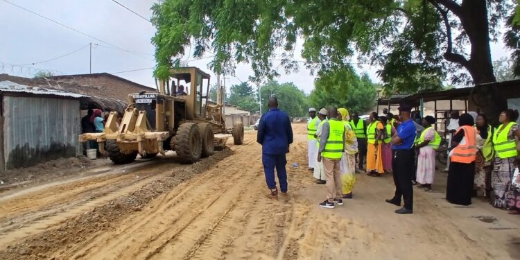 Tchad : La Mairie du 6ᵉ arrondissement à l’œuvre pour réfectionner les routes à Moursal