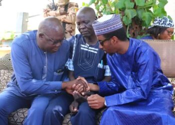 Tchad : Le Ministre de la Communication présente ses condoléances à la famille du défunt René Dillah