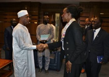 Tchad : Le ministre d’État Abdoulaye Sabre Fadoul reçoit une délégation d’OCHA en mission pour renforcer la coordination humanitaire face aux crises à l’Est du pays