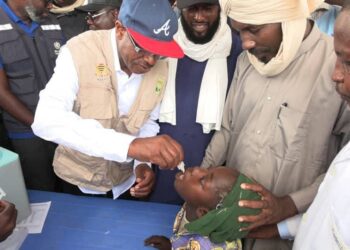 Ouaddaï : le ministre de la Santé publique lance la campagne de vaccination contre le choléra à Dougui