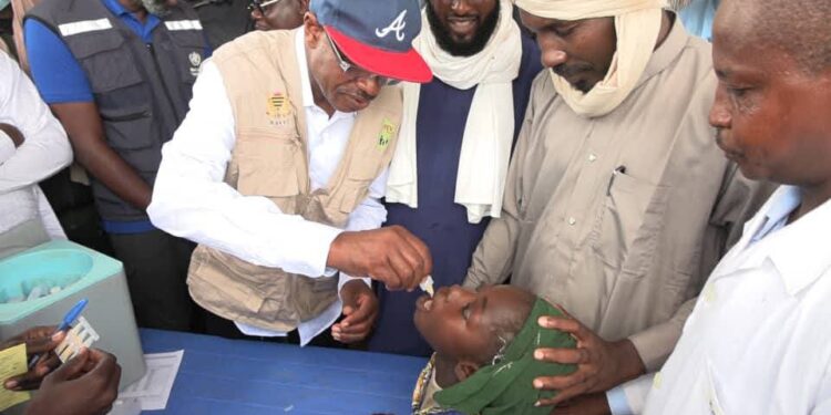 Ouaddaï : le ministre de la Santé publique lance la campagne de vaccination contre le choléra à Dougui