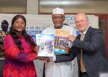 Tchad : L’UNICEF et le Gouvernement unissent leurs forces pour doter les écoles de nouveaux manuels scolaires