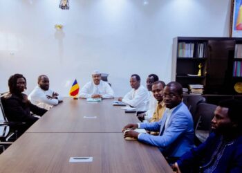 Tchad : le Ministre de la jeunesse et des sports reçoit l’athlète Bétel Casimir