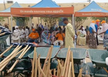 Moov Africa Tchad fait un don de matériel d’assainissement à la Mairie de Mao