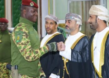 Burkina Faso : Ibrahim Traoré ouvre la voie à de nouveaux investissements avec le Sultanat d’Oman