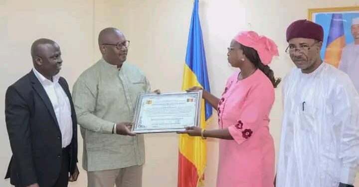Tchad : Le Consultant de la Banque Mondiale honoré par le Ministère de la Santé