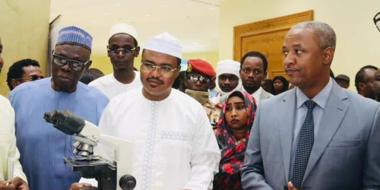 Tchad : Le Ministre de la Jeunesse ouvre une conférence-débat sur les enjeux de l&rsquo;entrepreneuriat