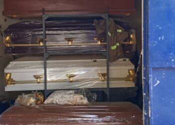 N’Djaména : La mort s’affiche, les ateliers de cercueils fleurissent