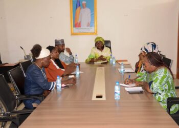 Tchad : Mme Zara Ratou préside une réunion stratégique pour renforcer la gouvernance et l’efficacité de la Maison Nationale de la Femme