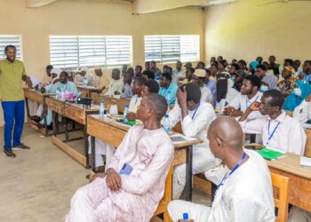 Tchad : L’honorable Mahamat Ahmat Lazine offre une formation gratuite en intelligence artificielle à 200 jeunes à Dourbali