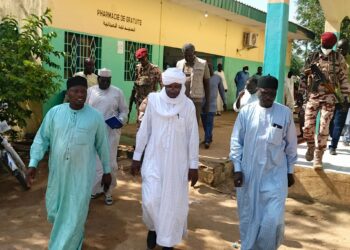 Guéra : Le ministre de la santé publique visite l’hôpital provincial de Mongo pour renforcer la lutte contre le choléra