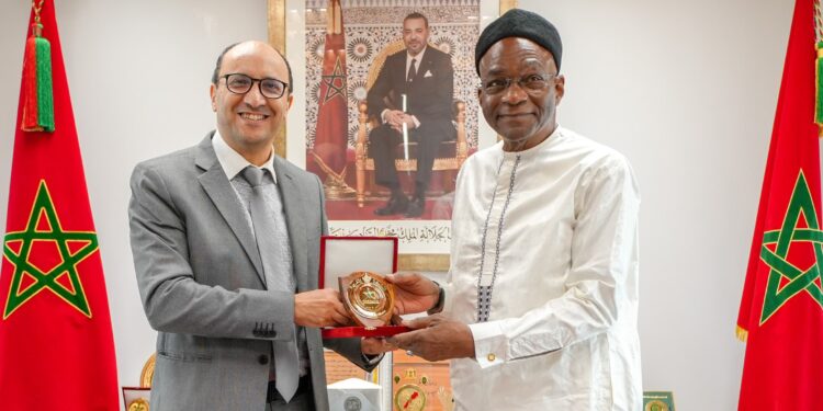 Coopération : Renforcement des relations entre les Médiateurs du Tchad et du Maroc