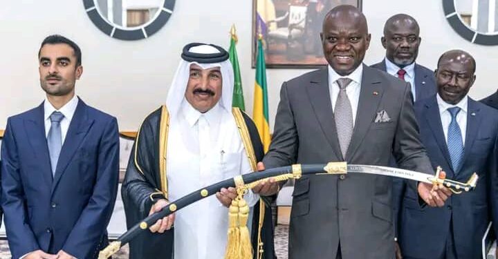 Gabon : Brice Clotaire Oligui Nguema s’entretient avec un représentant du Qatar pour renforcer la coopération économique