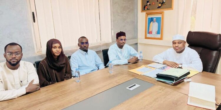 Tchad : Le maire de N&rsquo;Djamena soutient le concours d&rsquo;éloquence en recevant l&rsquo;association Al-Tchad
