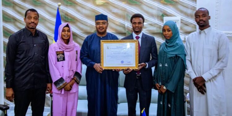 Tchad : Le Trophée des Lycéens distingue le Ministre Maïdé Hamit Lony pour son soutien à la jeunesse