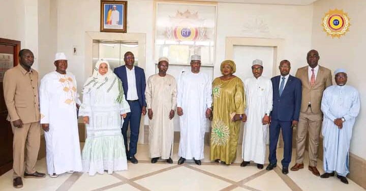 Tchad : Le Président de l’Assemblée nationale rencontre l’Ordre des pharmaciens en préparation du Forum Pharmaceutique International 2026