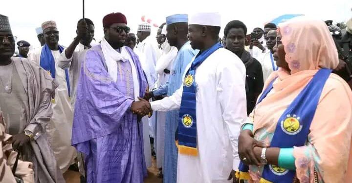 Tchad : Sultan Mbang Adji Wolli Mahamat honore la jeunesse et célèbre l’éducation à Mongo
