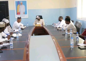 Tchad : Le Ministre de la Communication rencontre les cadres de son département