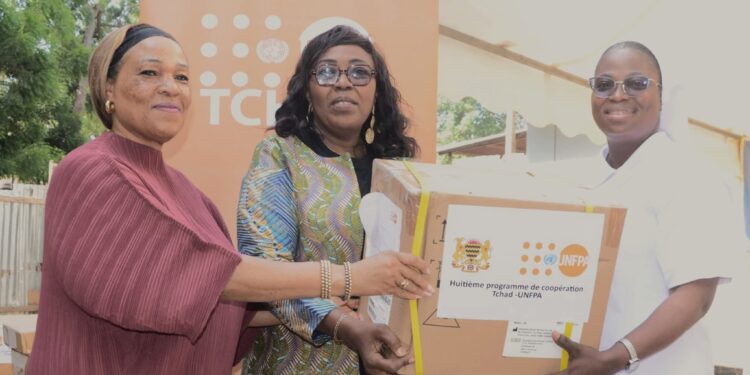 Tchad : L&rsquo;UNFPA offre des équipements médico-techniques à l&rsquo;Hôpital Notre-Dame des Apôtres