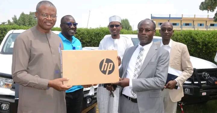 Tchad: Remise des véhicules et autres équipements au ministère de la Santé.