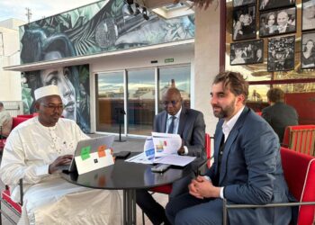 Tchad : Le ministre de l’Eau et de l’Énergie reçoit Waterfinders Solutions pour renforcer l’exploitation durable des ressources en eau