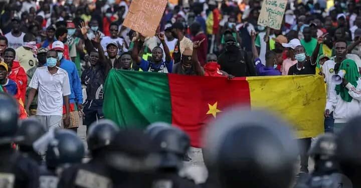 Cameroun : Quatre morts et plus d’une centaine d’arrestations à Douala après les manifestations post-électorales