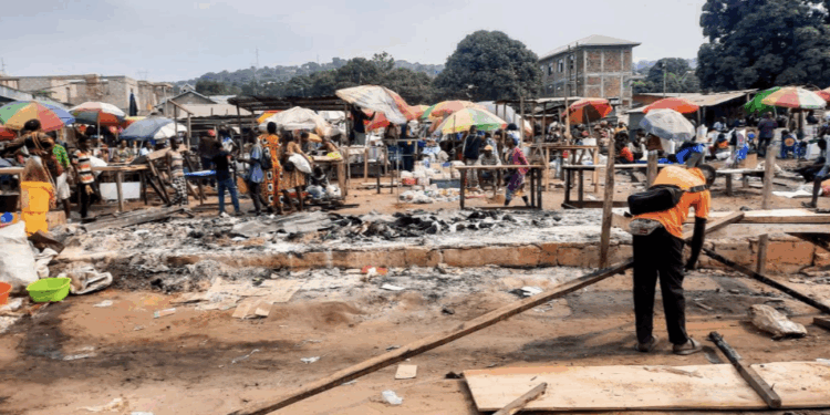 RDC : Un violent incendie ravage le marché Zambia à Lubumbashi, d’importants dégâts matériels enregistrés