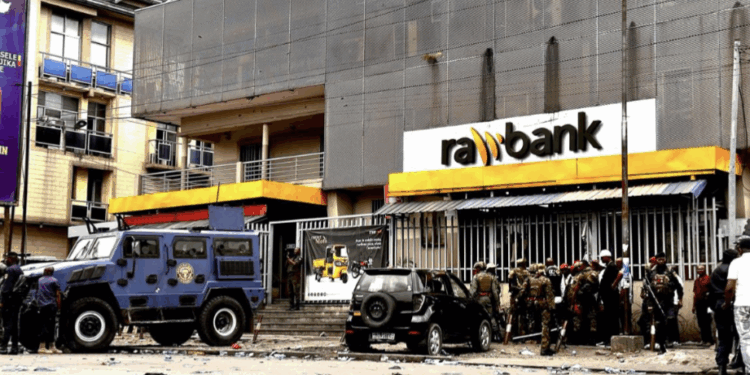 RDC : Le Gouvernement resserre l’étau face au regain de braquages à Kinshasa et dans d’autres villes
