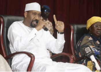 Tchad : Le ministre de la Sécurité publique rappelle les gendarmes à l’ordre, sauf dans les institutions clés