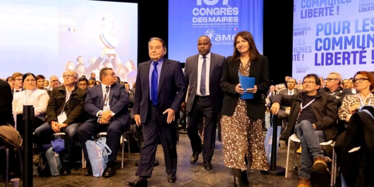 Le Maire Senoussi Hassana Abdoulaye participe au 107ᵉ Salon des Maires de France